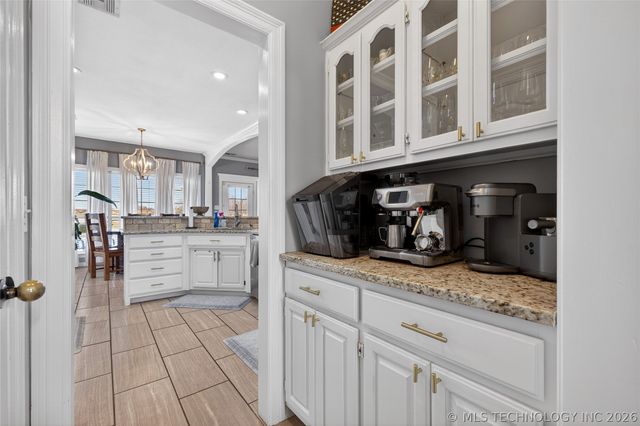 10203 E 93rd Street North N, Owasso, OK 74055