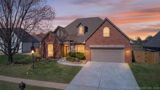 10203 E 93rd Street North N, Owasso, OK 74055