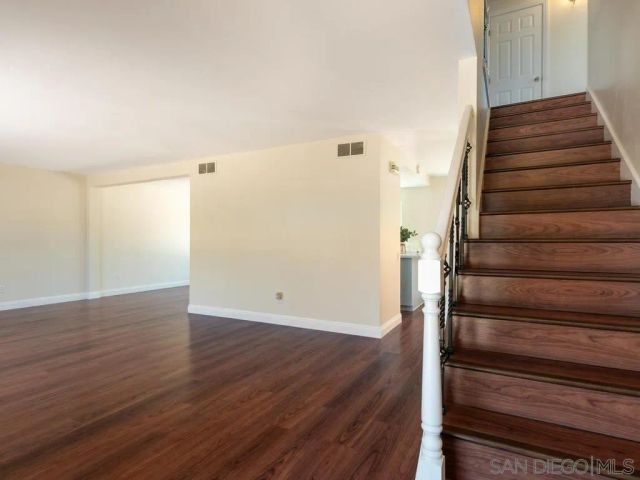 14302 Sandown, Poway, CA 92064