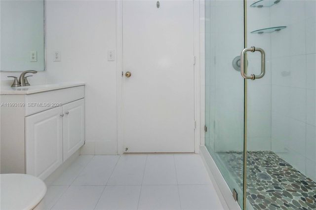 1337 Presidio Dr 5-40, Weston, FL 33327