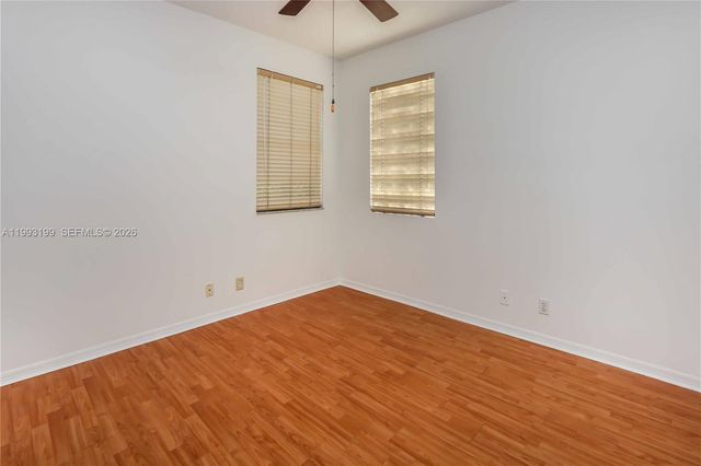 1337 Presidio Dr 5-40, Weston, FL 33327