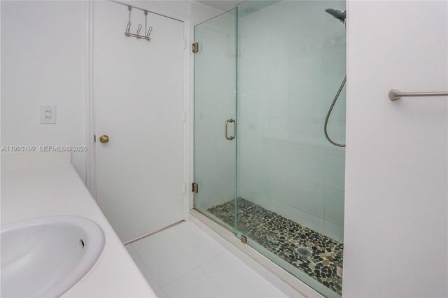 1337 Presidio Dr 5-40, Weston, FL 33327