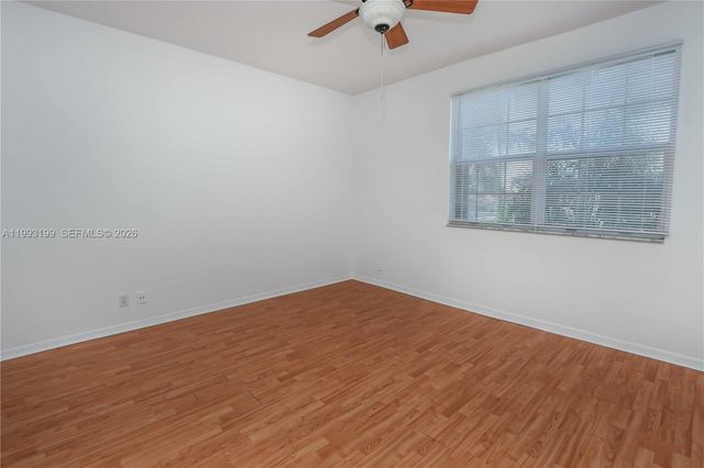 1337 Presidio Dr 5-40, Weston, FL 33327