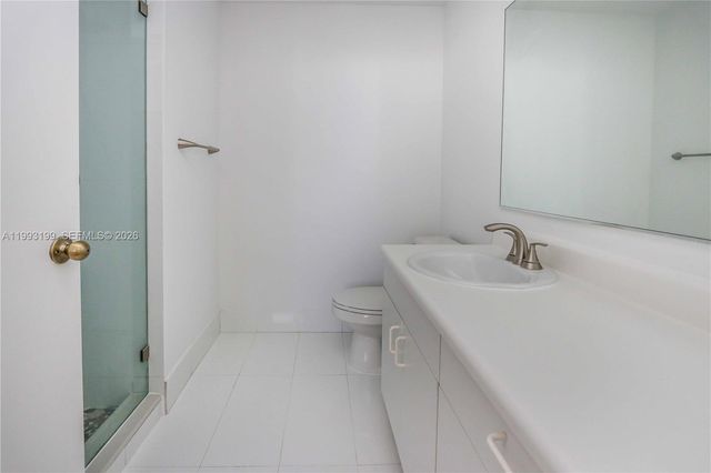 1337 Presidio Dr 5-40, Weston, FL 33327