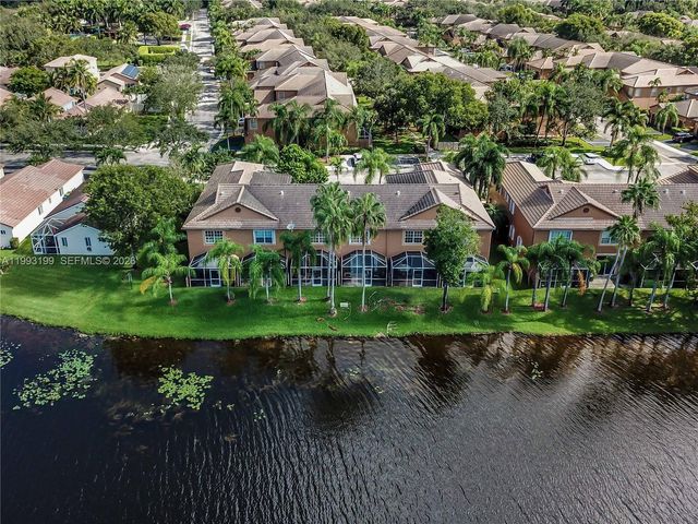 1337 Presidio Dr 5-40, Weston, FL 33327