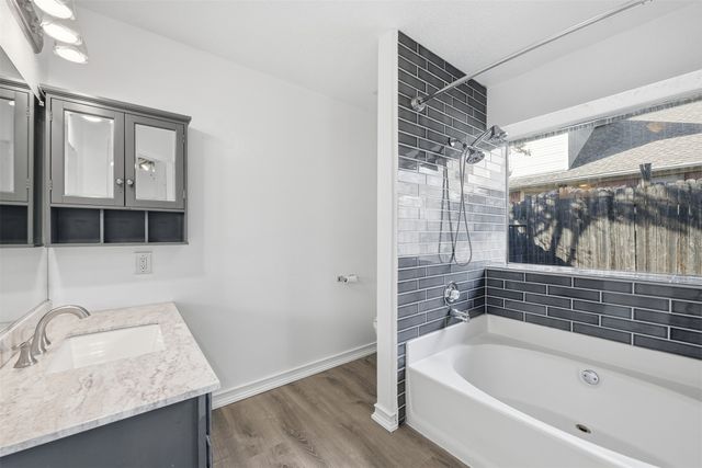 10000 Long Rifle Drive, Fort Worth, TX 76108