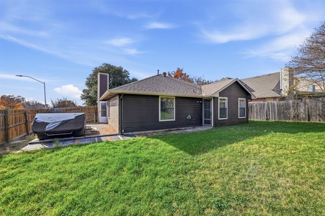 10000 Long Rifle Drive, Fort Worth, TX 76108