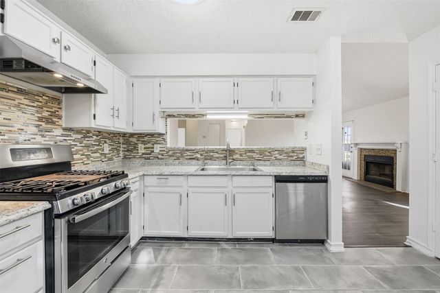 10000 Long Rifle Drive, Fort Worth, TX 76108