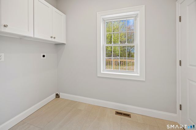47 J Ryan Way, Watertown, CT 06795