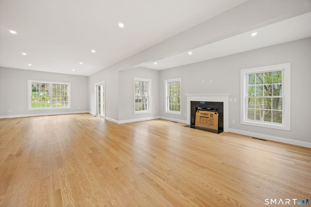 47 J Ryan Way, Watertown, CT 06795