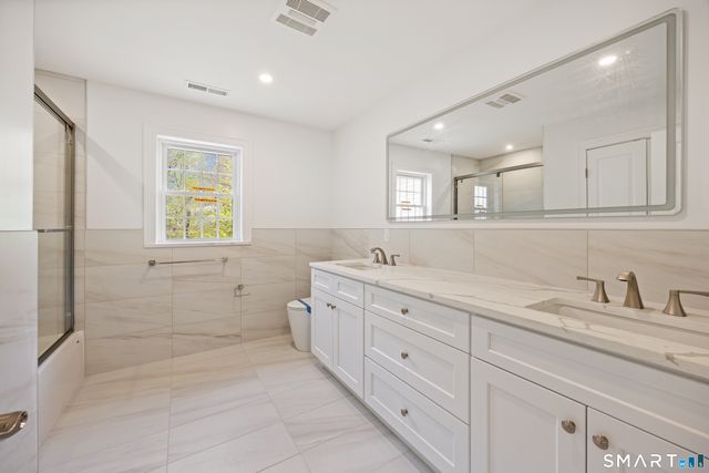 47 J Ryan Way, Watertown, CT 06795