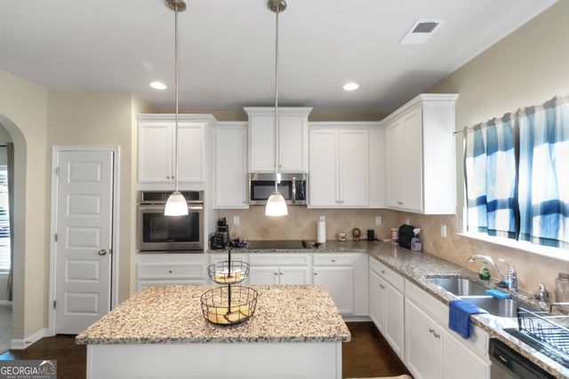 316 Sierra Court, Mcdonough, GA 30253