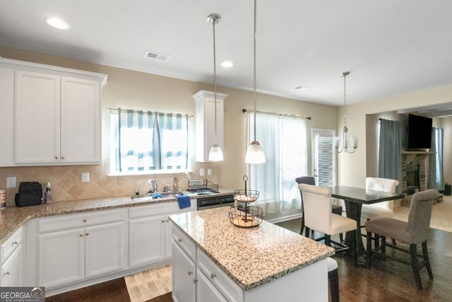 316 Sierra Court, Mcdonough, GA 30253