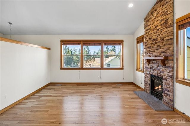 9723 Phillips Road SE, Port Orchard, WA 98367