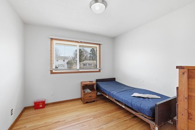6925 Halifax Avenue N, Brooklyn Center, MN 55429