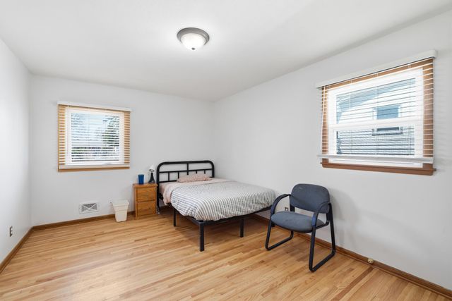 6925 Halifax Avenue N, Brooklyn Center, MN 55429