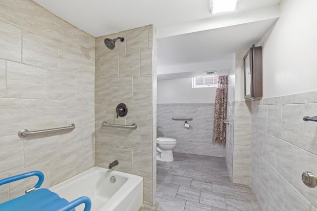6925 Halifax Avenue N, Brooklyn Center, MN 55429