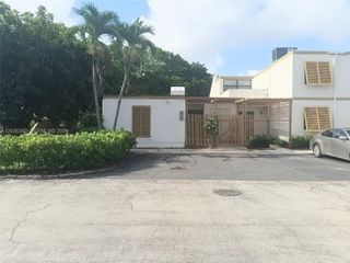 1700 SW 131st Place Circle S, Miami, FL 33175