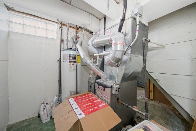 6011 N Monitor Avenue, Chicago, IL 60646