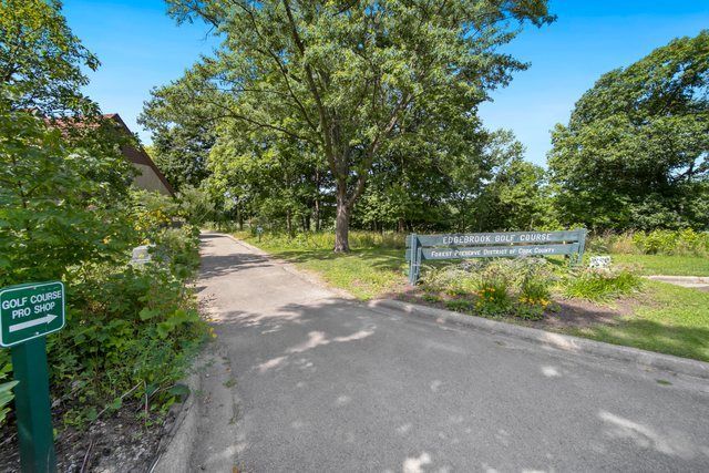 6011 N Monitor Avenue, Chicago, IL 60646