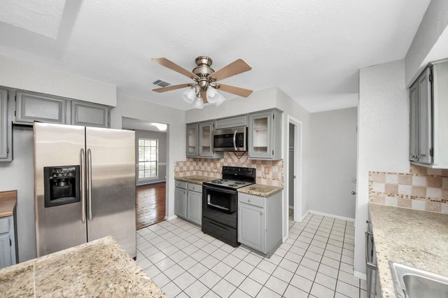 4330 Meadow Springs Drive, Houston, TX 77339