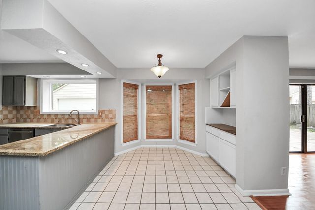 4330 Meadow Springs Drive, Houston, TX 77339