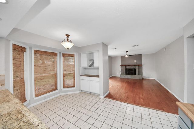 4330 Meadow Springs Drive, Houston, TX 77339