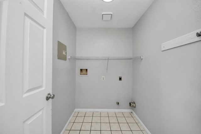 4330 Meadow Springs Drive, Houston, TX 77339