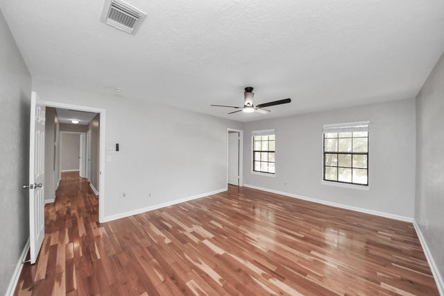 4330 Meadow Springs Drive, Houston, TX 77339