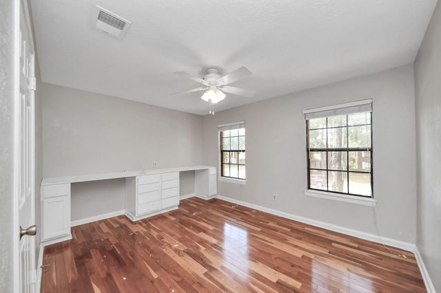 4330 Meadow Springs Drive, Houston, TX 77339