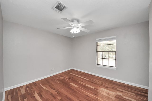4330 Meadow Springs Drive, Houston, TX 77339