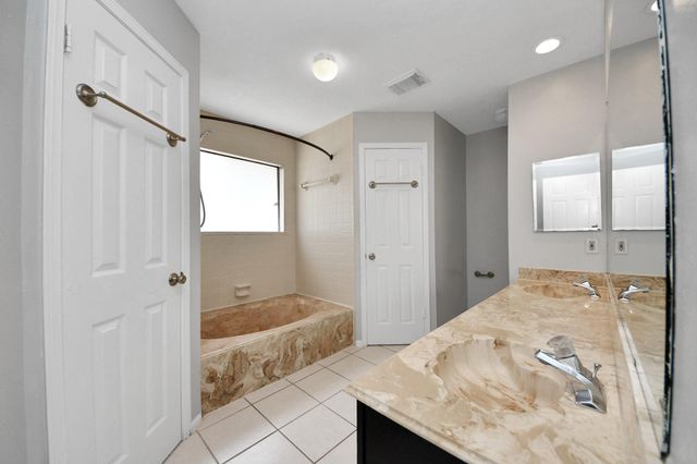 4330 Meadow Springs Drive, Houston, TX 77339