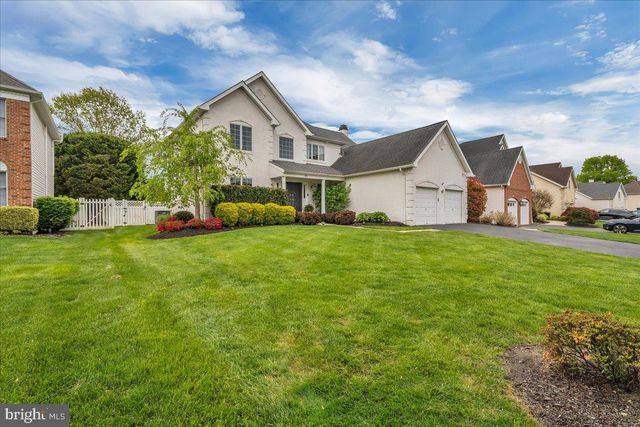 85 BROOKS RD, Moorestown, NJ 08057