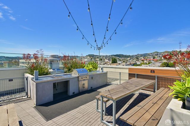 45 Bartlett Street 602, San Francisco, CA 94110