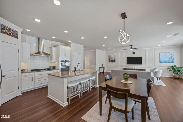 2464 Emily Brook Way, Apex, NC 27523