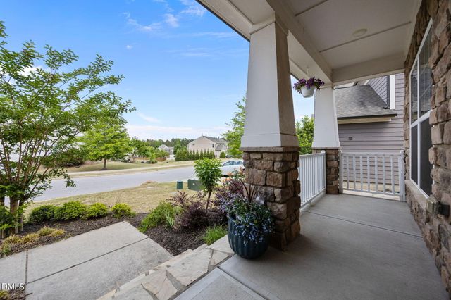 2464 Emily Brook Way, Apex, NC 27523