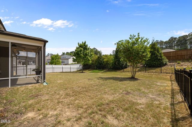 2464 Emily Brook Way, Apex, NC 27523