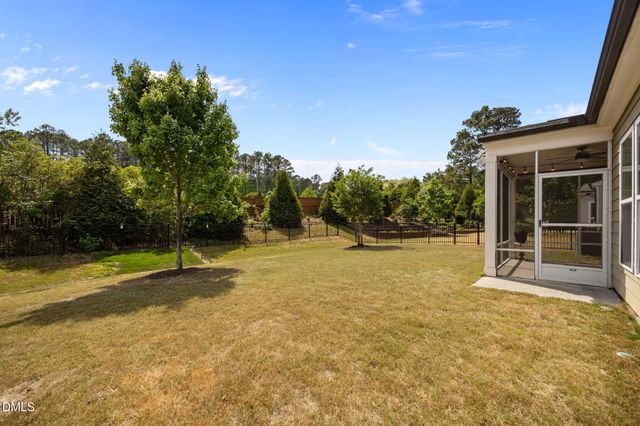 2464 Emily Brook Way, Apex, NC 27523