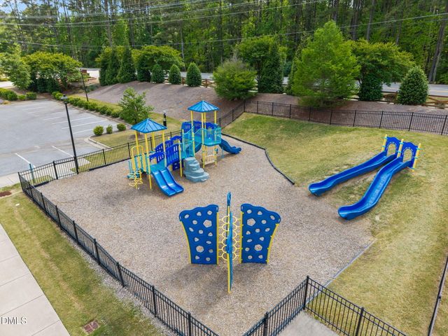 2464 Emily Brook Way, Apex, NC 27523