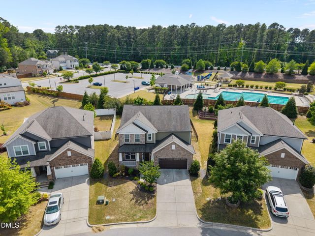 2464 Emily Brook Way, Apex, NC 27523