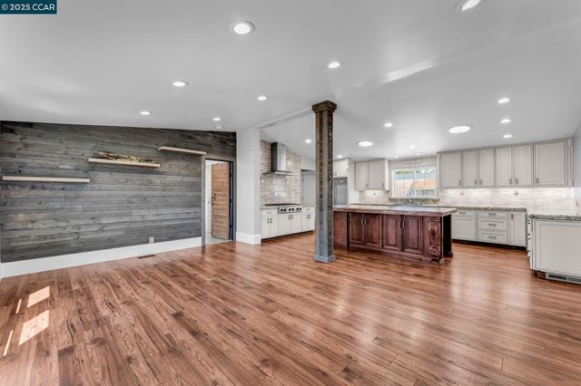 189 Suez Dr 72, Pacheco, CA 94553