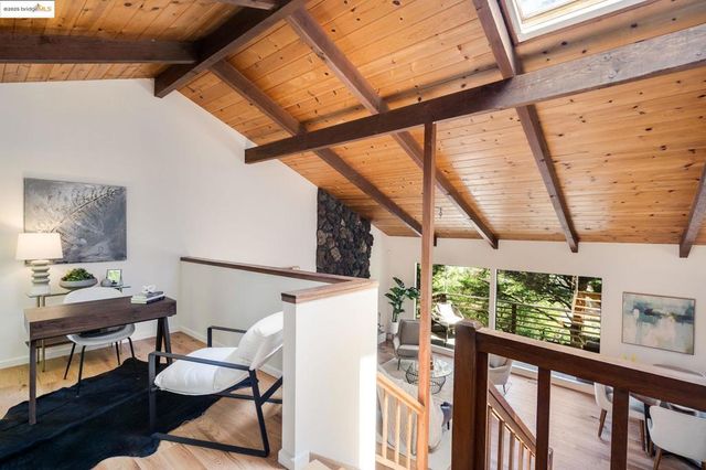 6489 Girvin Dr, Oakland, CA 94611