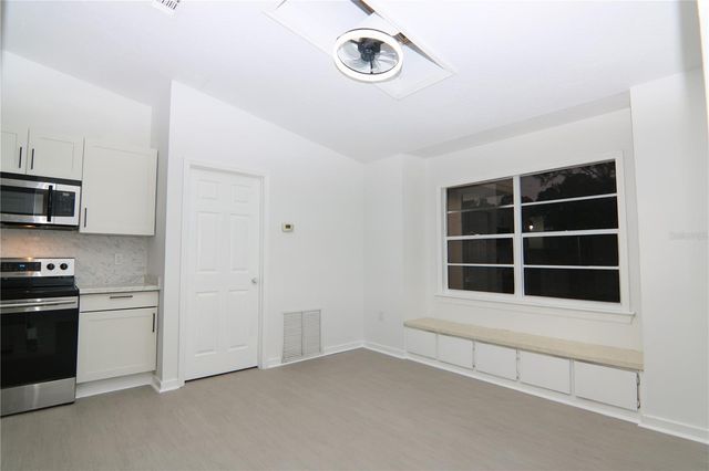 711 KEMPTEN STREET NW, Palm Bay, FL 32907