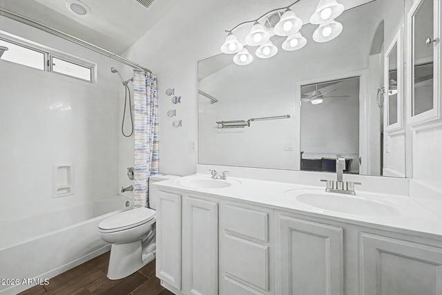 6647 W TONOPAH Drive, Glendale, AZ 85308
