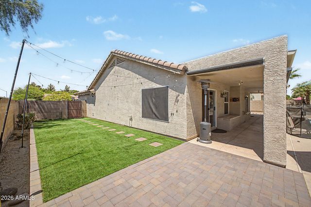 6647 W TONOPAH Drive, Glendale, AZ 85308
