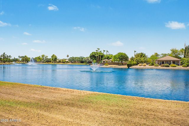 6647 W TONOPAH Drive, Glendale, AZ 85308