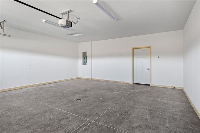 3335 Sunflower Lane, Eau Claire, WI 54703