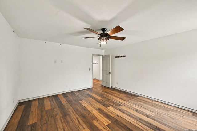 10135 New Sulphur Springs Rd, San Antonio, TX 78263