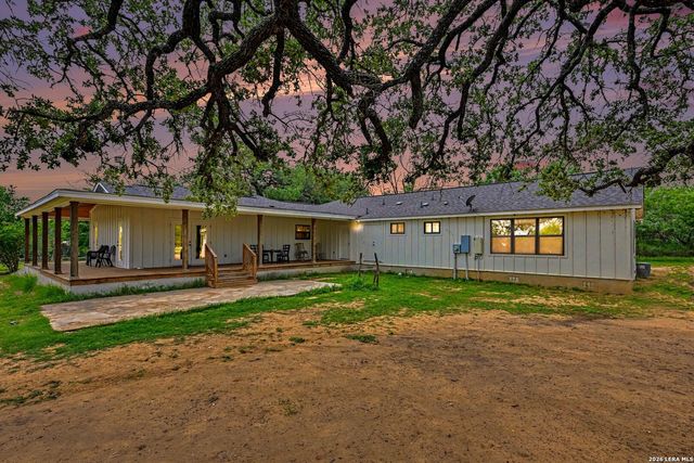 10135 New Sulphur Springs Rd, San Antonio, TX 78263