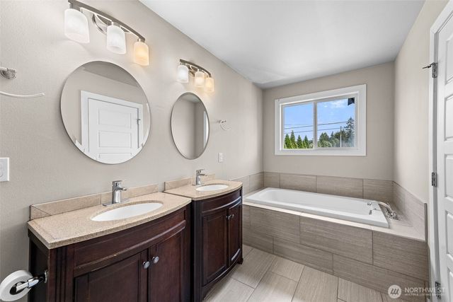 2310 Orchard Street W, Fircrest, WA 98466